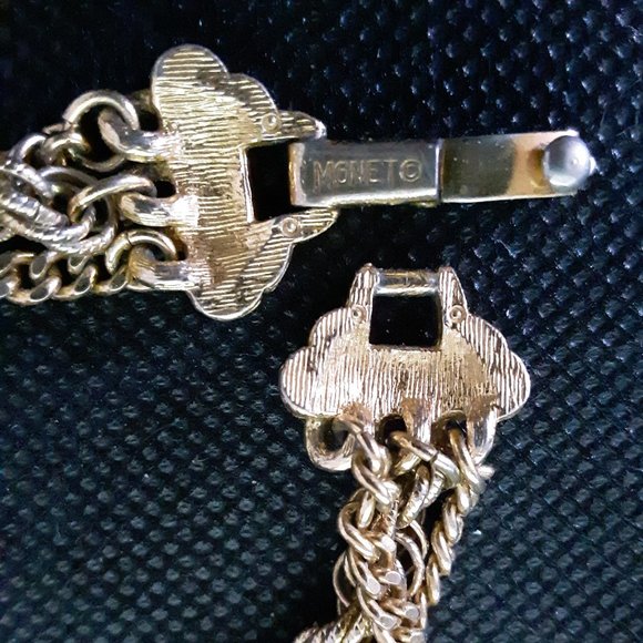 Vintage Monet Triple Strand Gold Tone Necklace - Picture 8 of 10